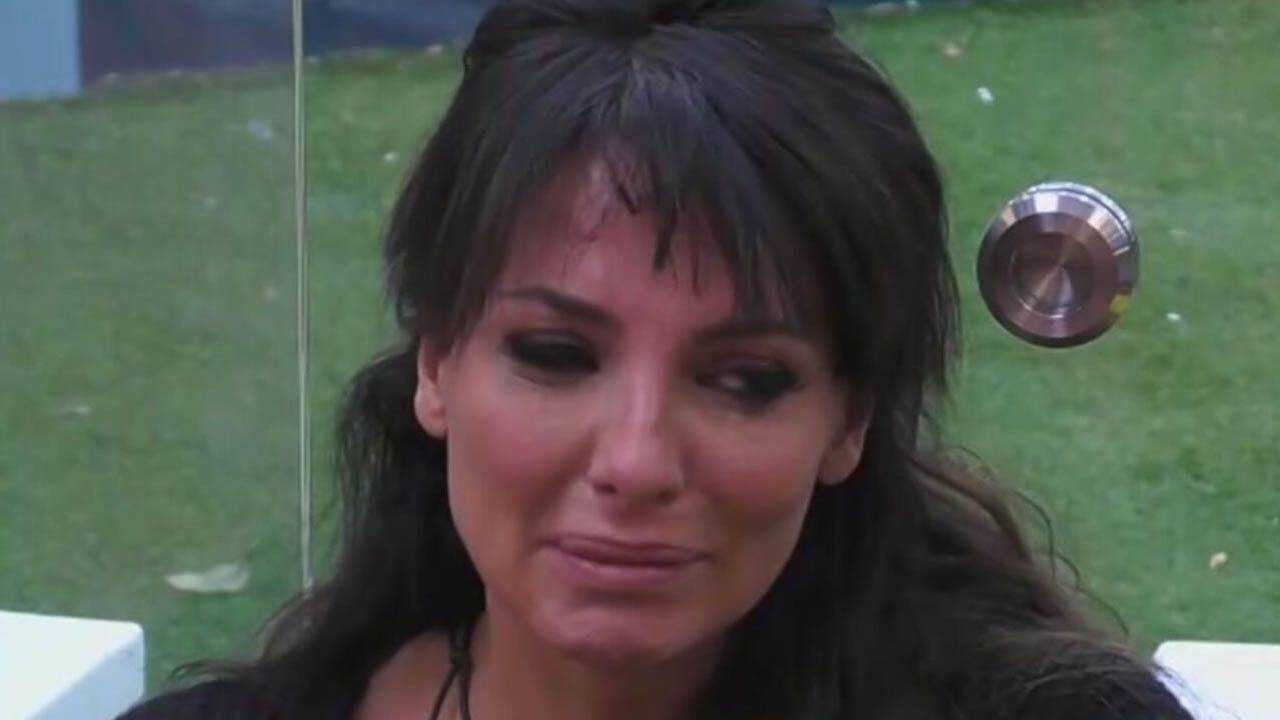 miriana trevisan gf vip 6 ospedale funerale padre