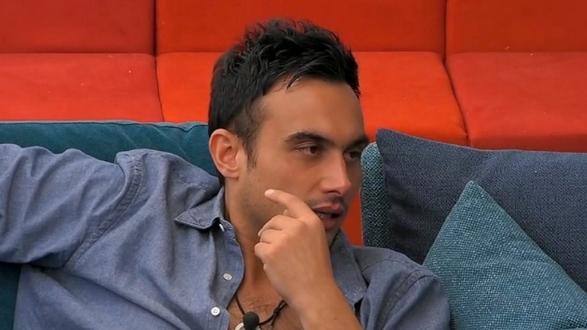 nicola pisu bestemmia squalifica gfvip