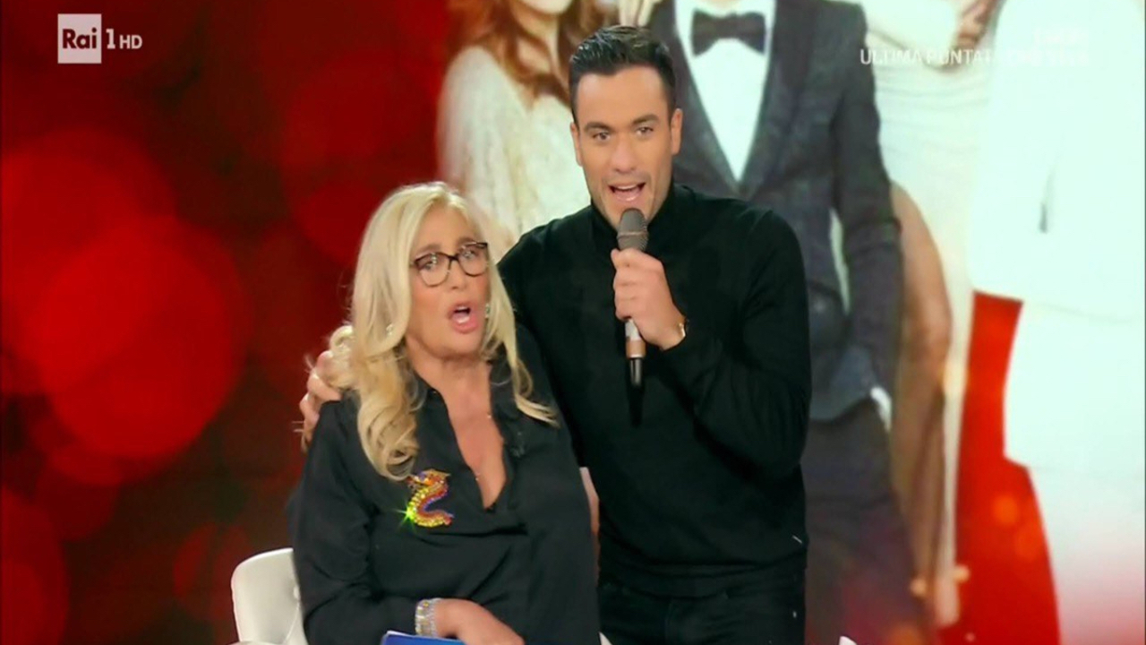Pierpaolo Pretelli cancellato show domenica in