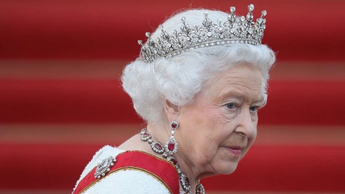 harry meghan markle natale regina elisabetta