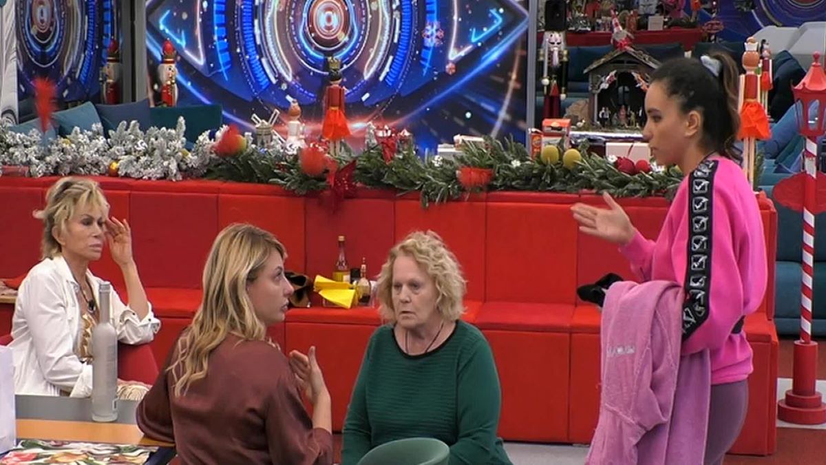 GF Vip Attacco Biagio D'Anelli