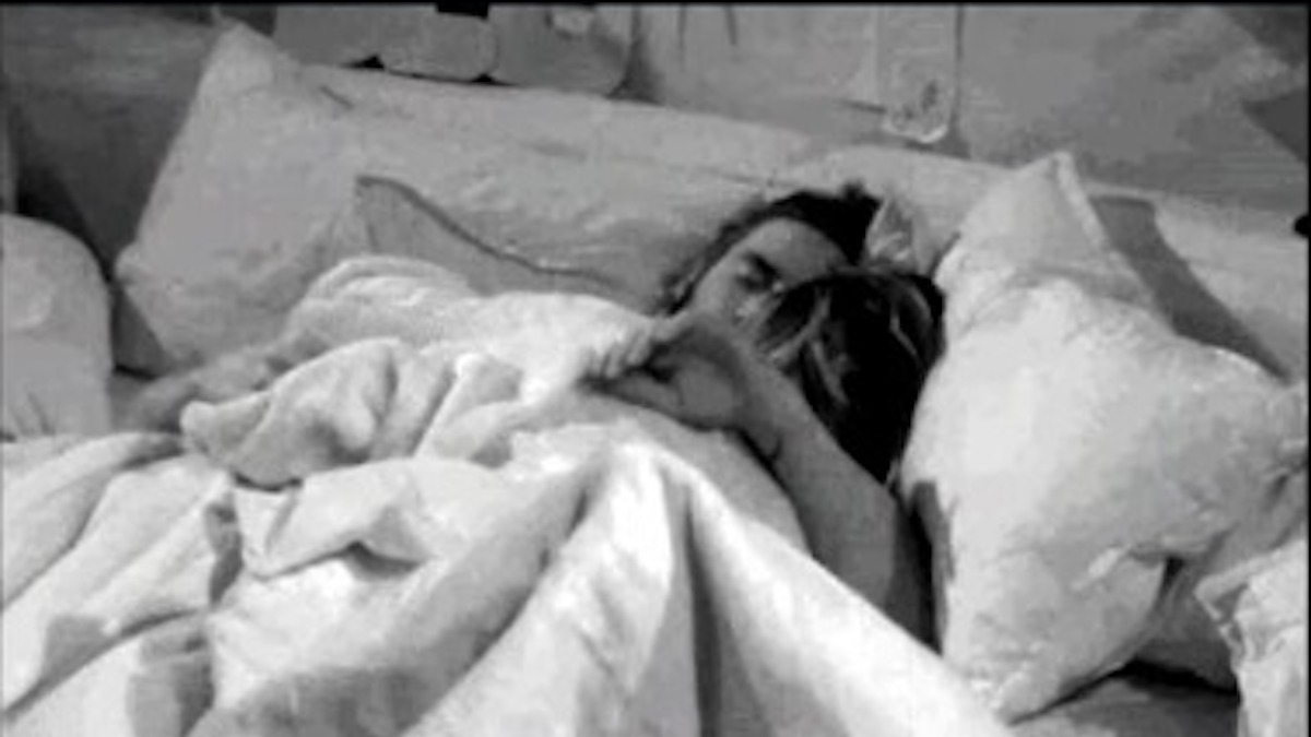 GF Vip 6 Soleil Sorge Alex Belli letto insieme innamorati