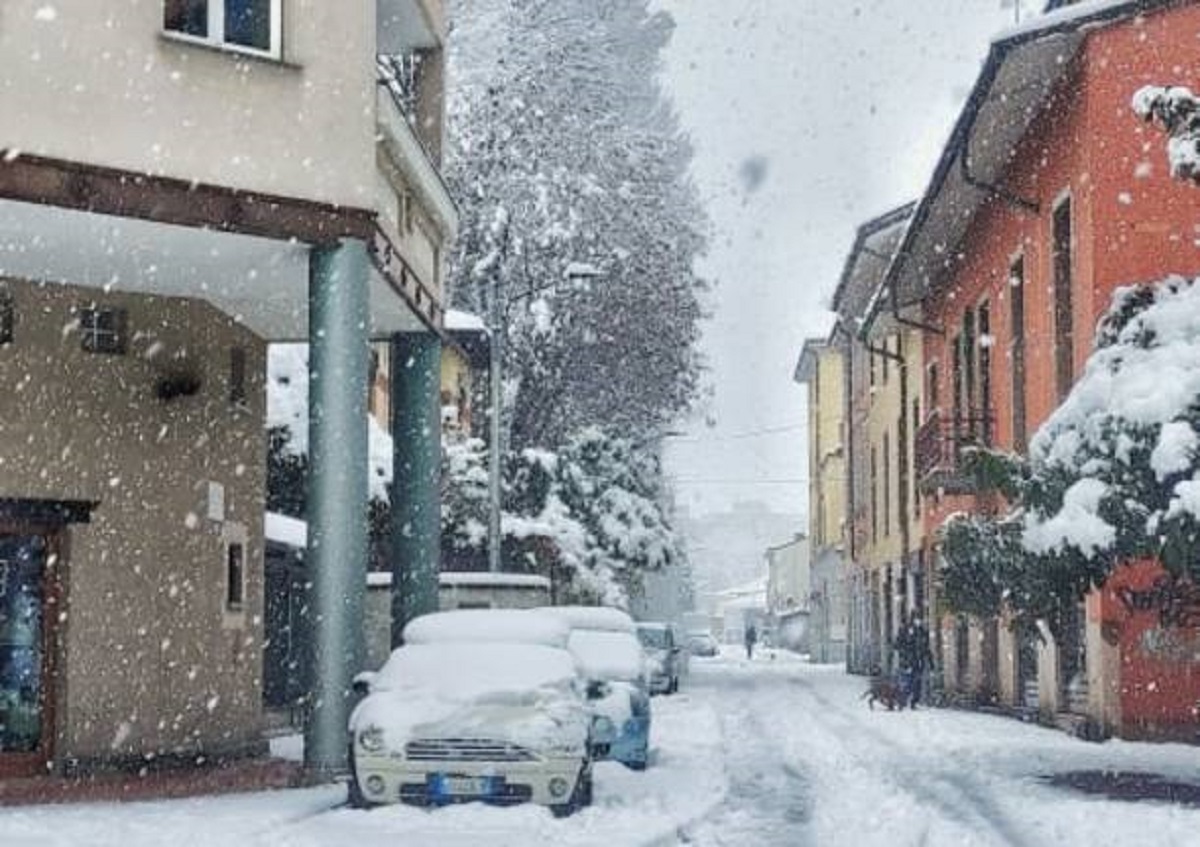 Previsioni meteo Italia pogge temporali allerta