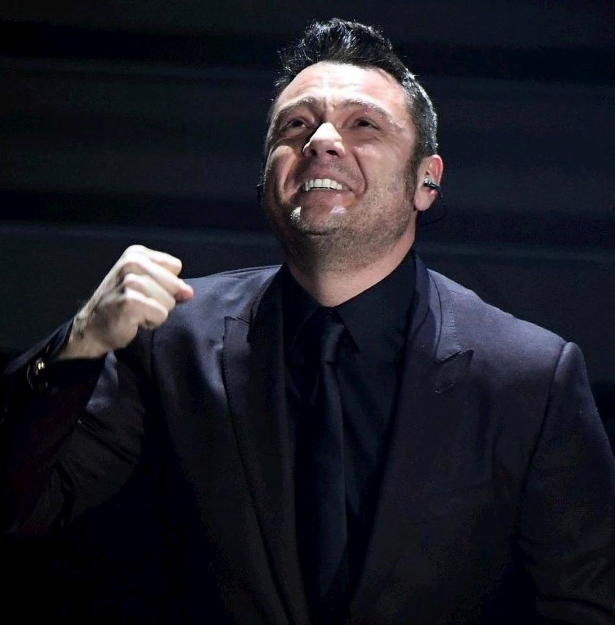 Tiziano Ferro Lutto Morto Cane Jake