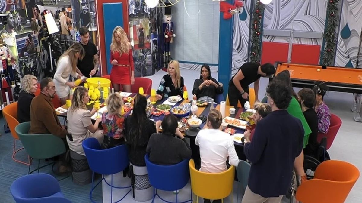 GF Vip Rosalinda Cannavò Contro Katia Ricciarelli