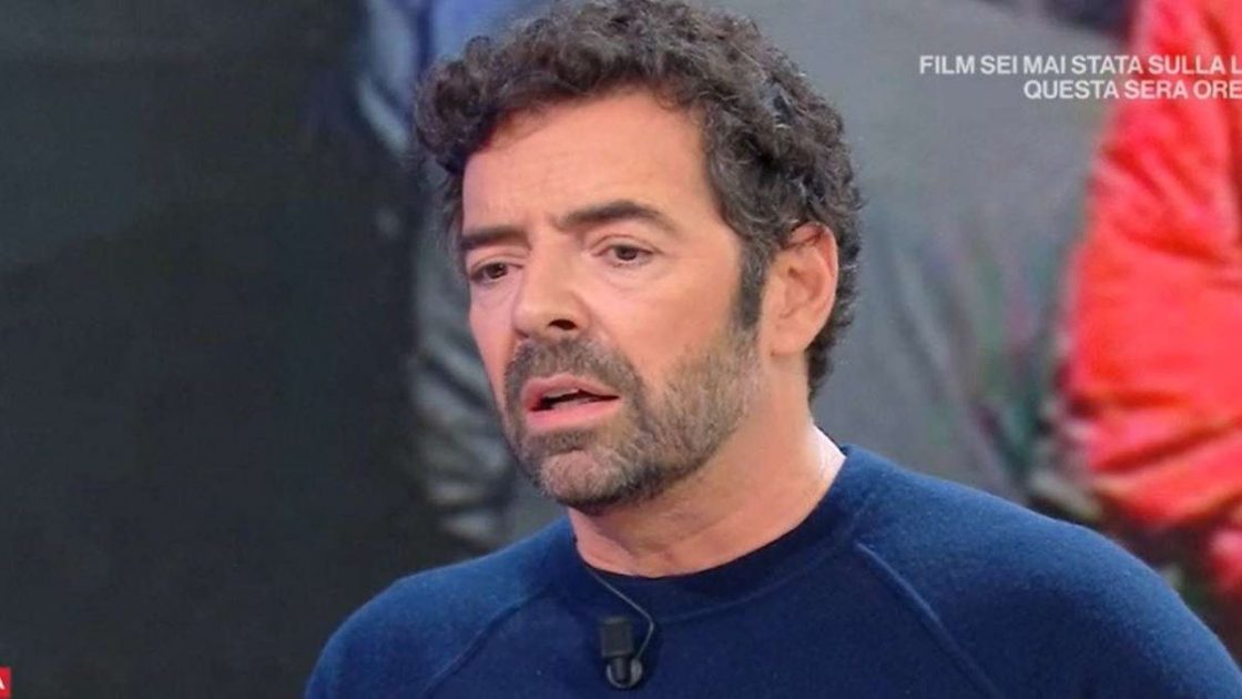 Alberto Matano La Vita in diretta Sanremo 2022