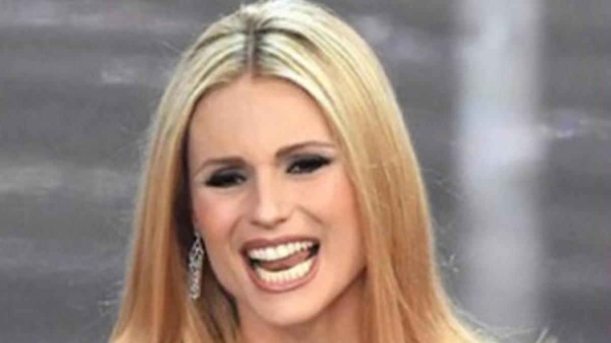 michelle hunziker tomaso trussardi auguri