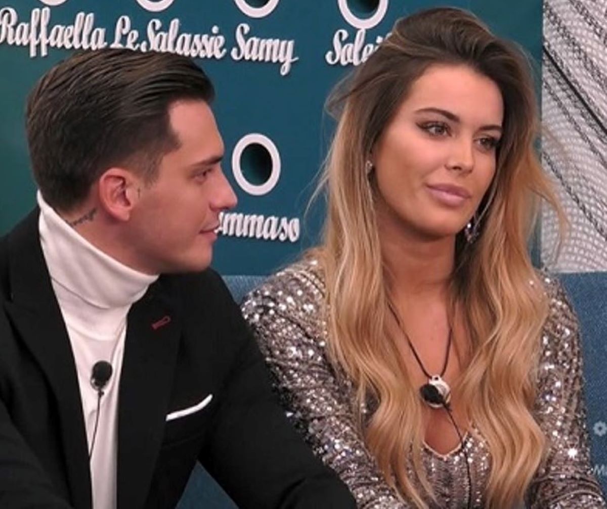 GF Vip Sophie Codegoni Accusa No Pagamento Outfit Marco Evandro