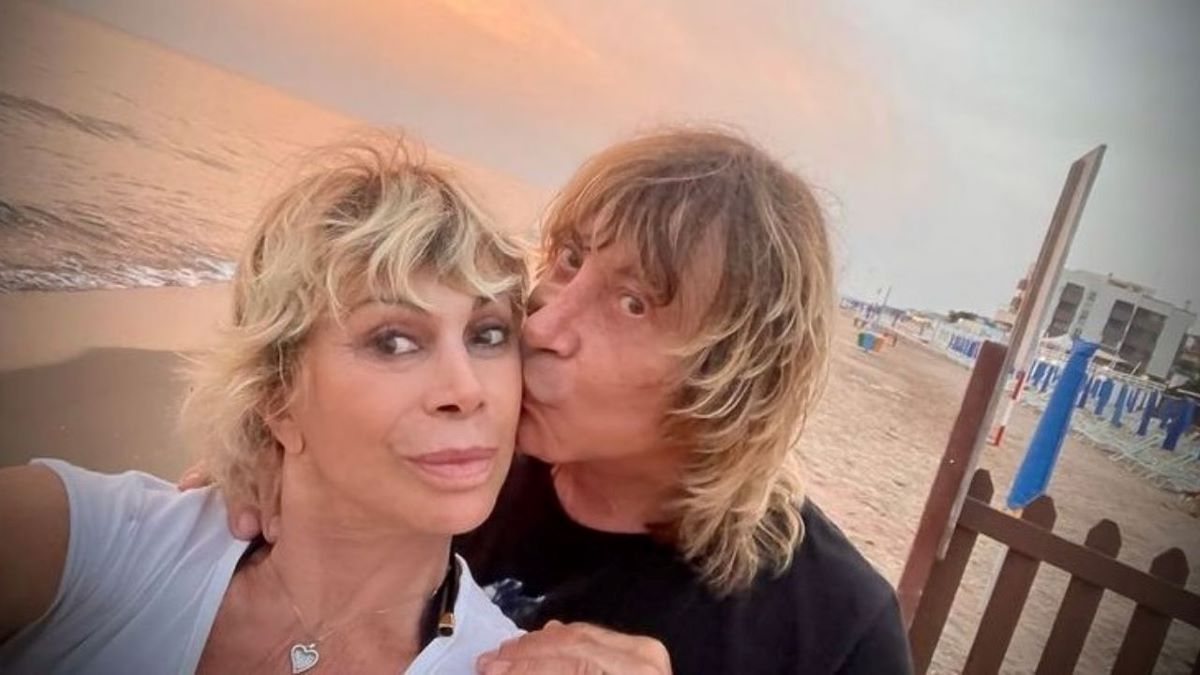 Carmen Russo Enzo Paolo Turchi Spagna
