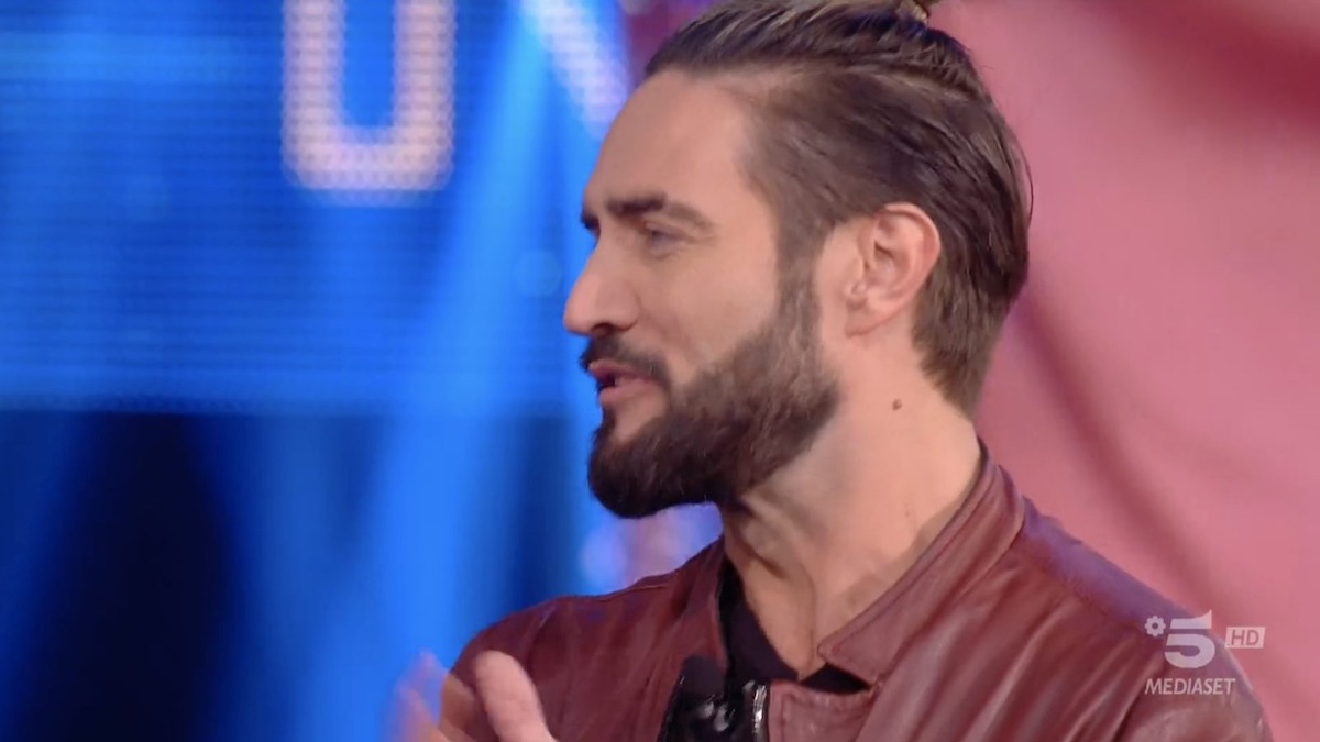 alex belli gf vip quando torna casa giorni