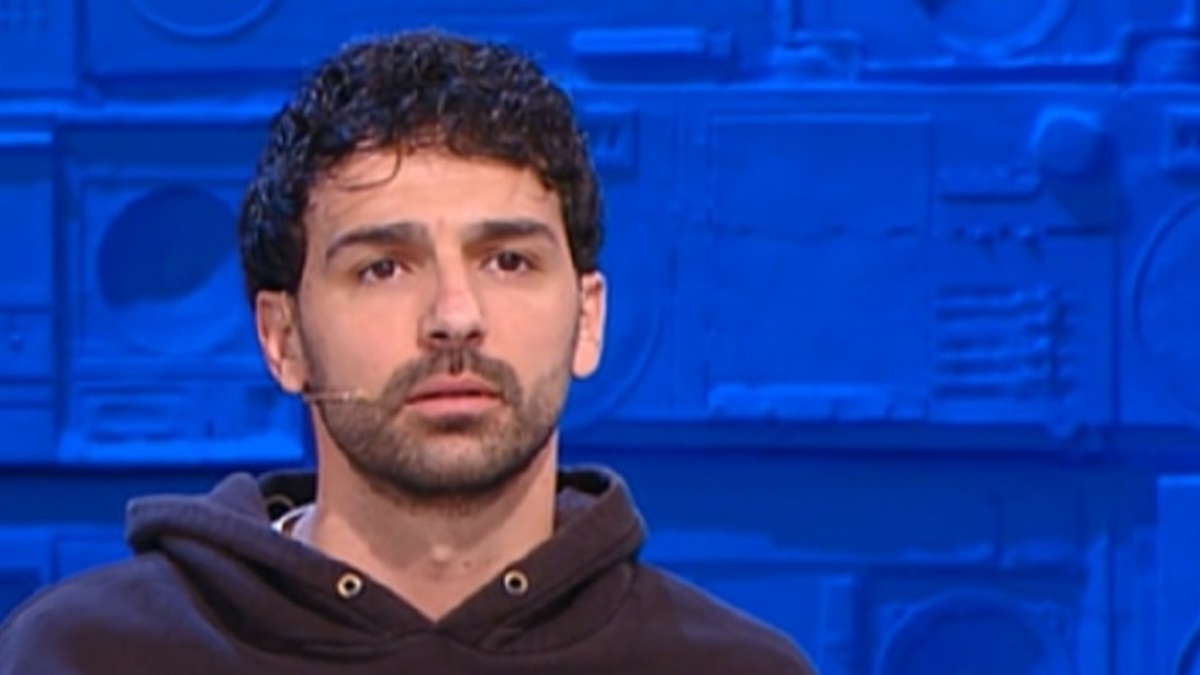 amici mattia costretto a lasciare raimondo todaro