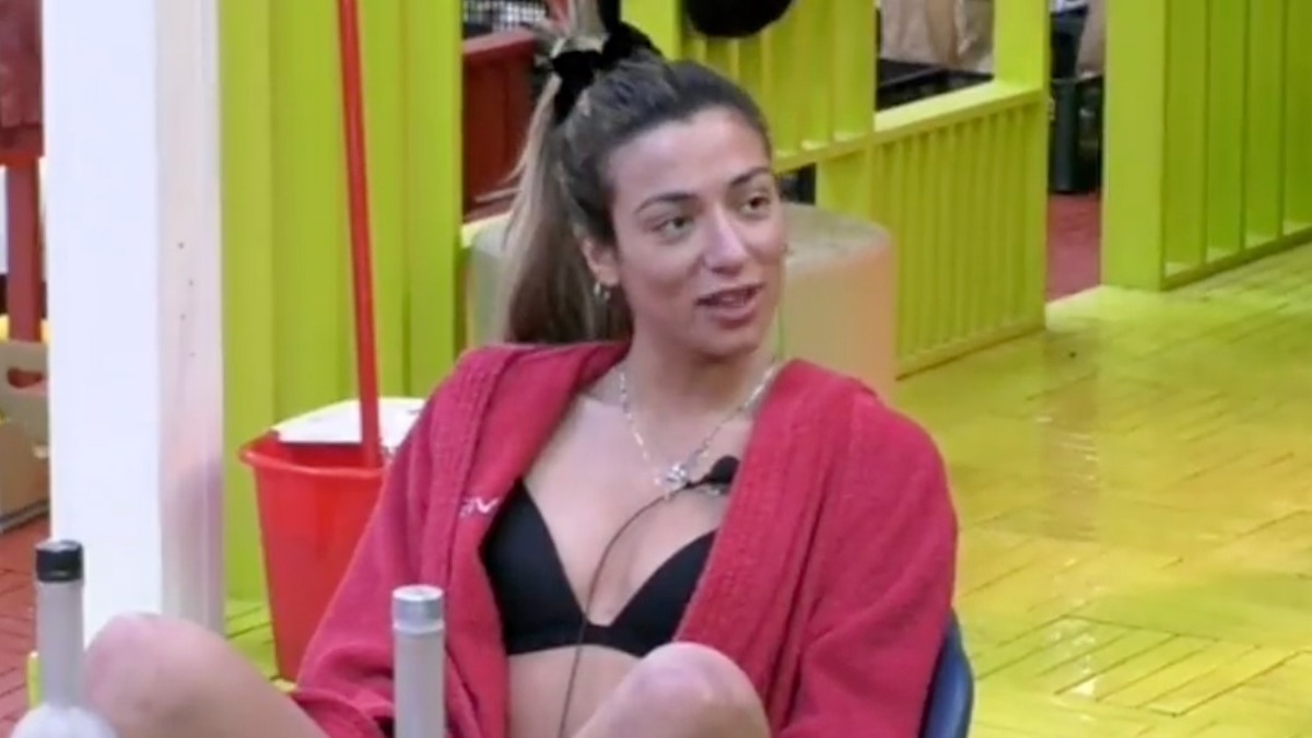 soleil sorge urla fuori dalla casa alex belli insulti