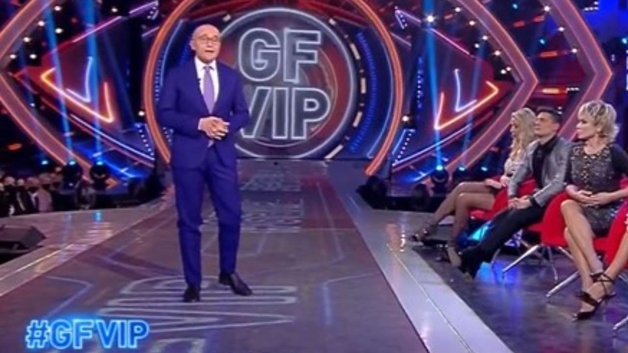 gf vip kabir bedi eliminato esce alex belli