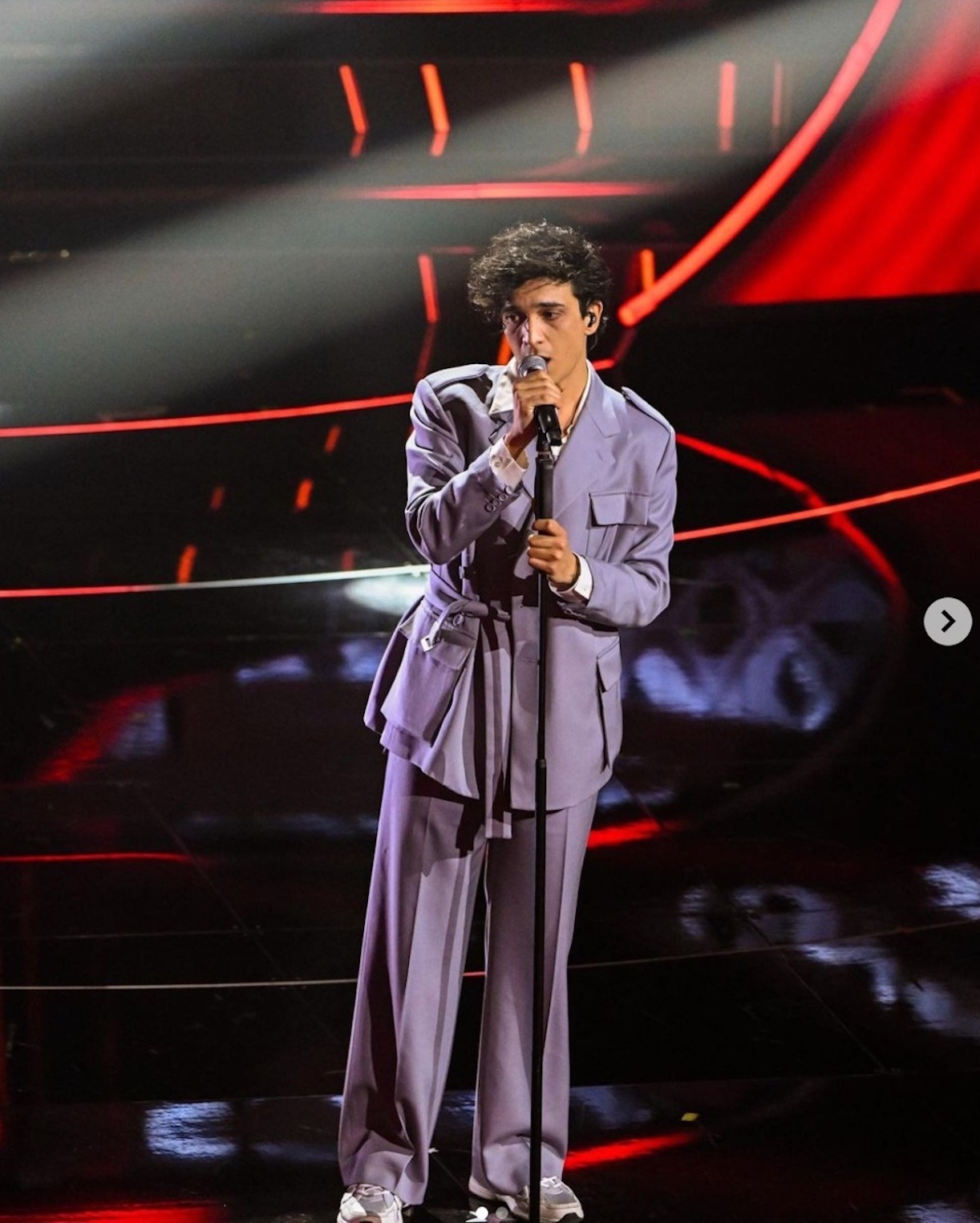 Tananai ultimo sanremo 2022 reazione