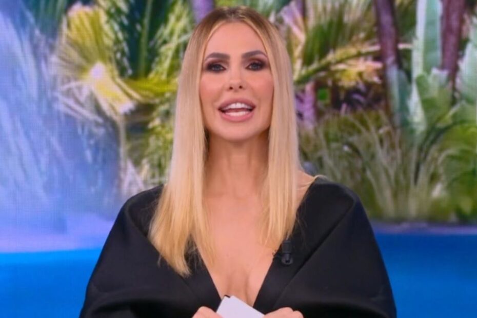 Ilary Blasi Isola dei Famosi Concorrenti