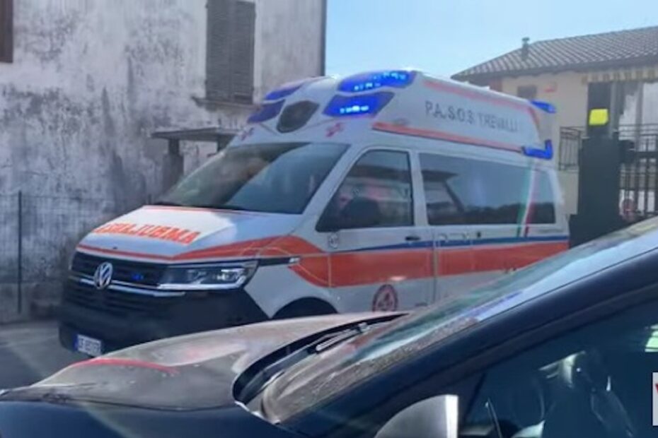 Mesenzana Varese padre uccide figli n