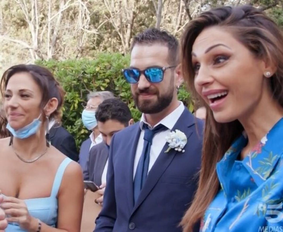 scena da un matrimonio 2 anna tatangelo 