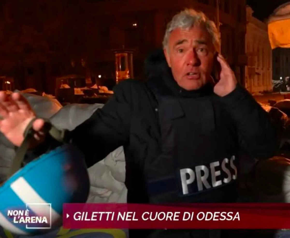 Massimo Giletti collegamento Odessa duro attacco Selvaggia Lucarelli