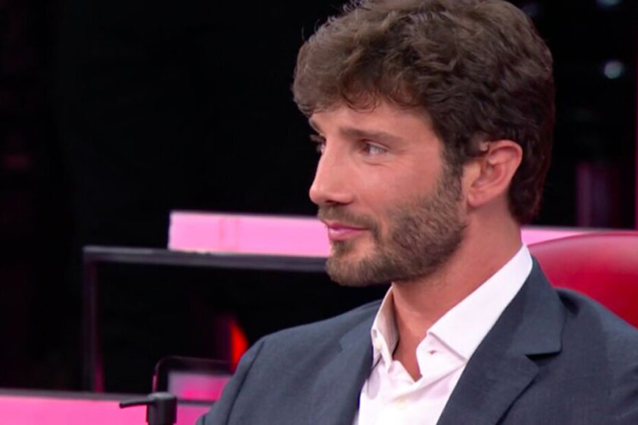 Stefano De Martino lascia rai torna mediaset