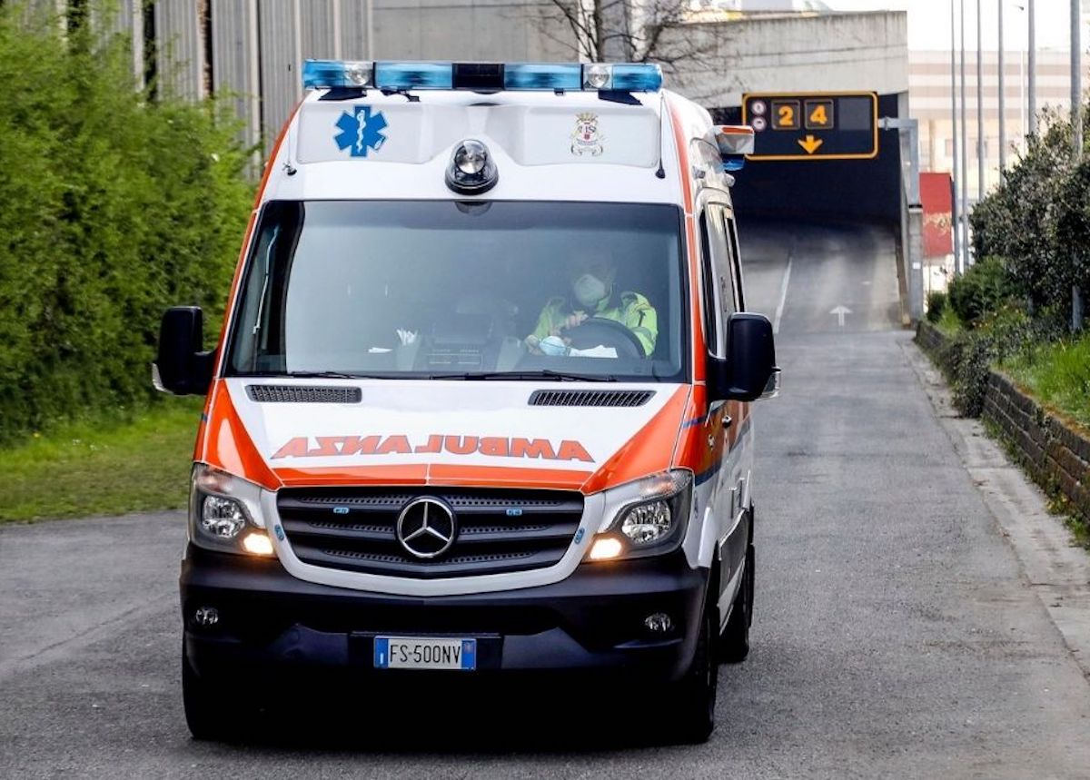 Milano infermiera investita morta