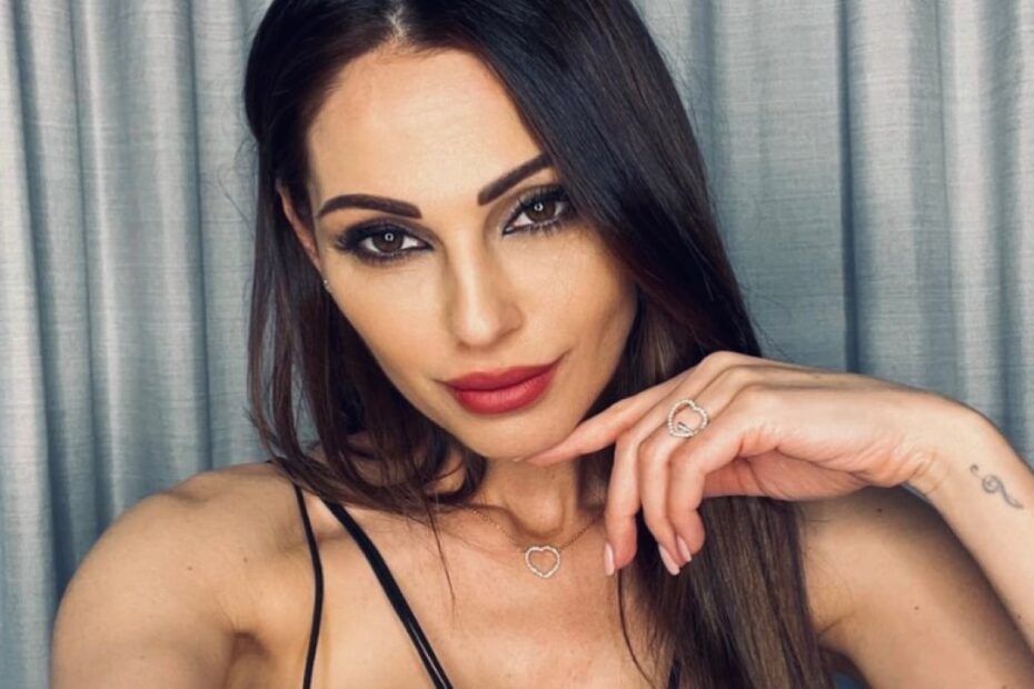 Anna Tatangelo Foto Serata Single