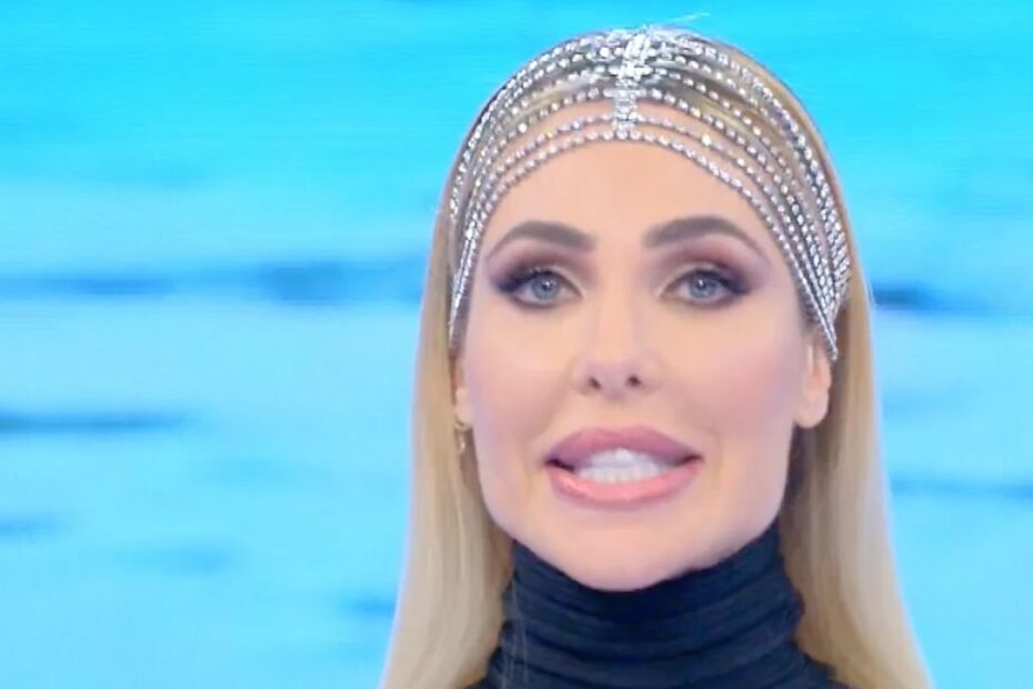 ilary blasi accuse isola dei famosi