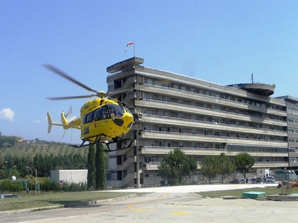 eliambulanza atterra in ospedale