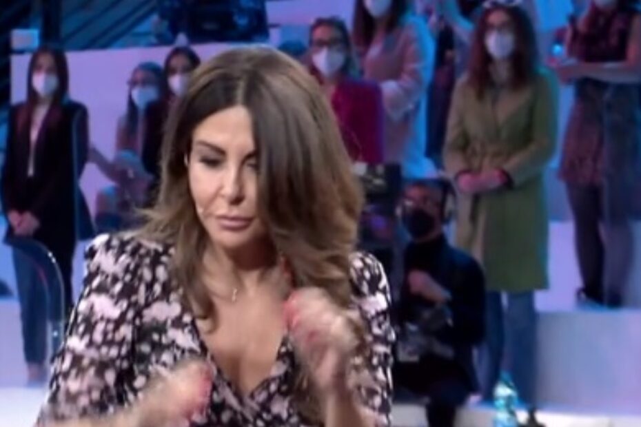 amici 21 sabrina ferilli infastidita