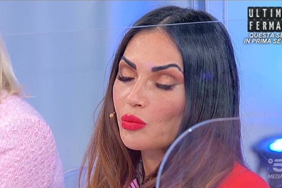 ida platano scontro ued tina cipollari soldi sponsorizzazioni