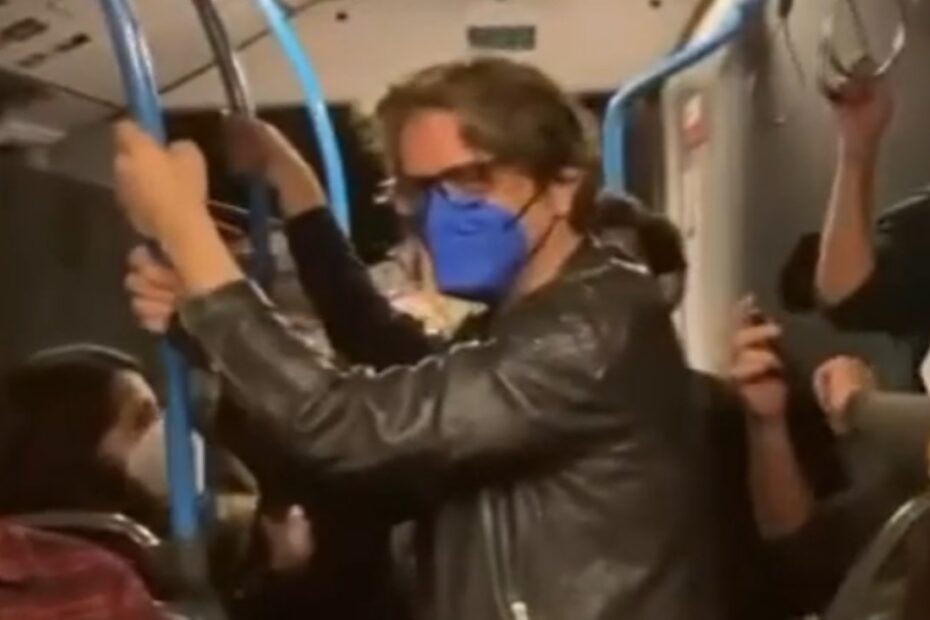 Samuele Bersani Autobus