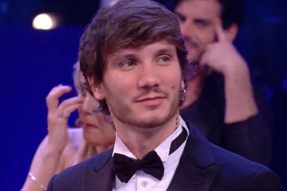 Manuel Bortuzzo concerto Rkomi ex fidanzata Federica