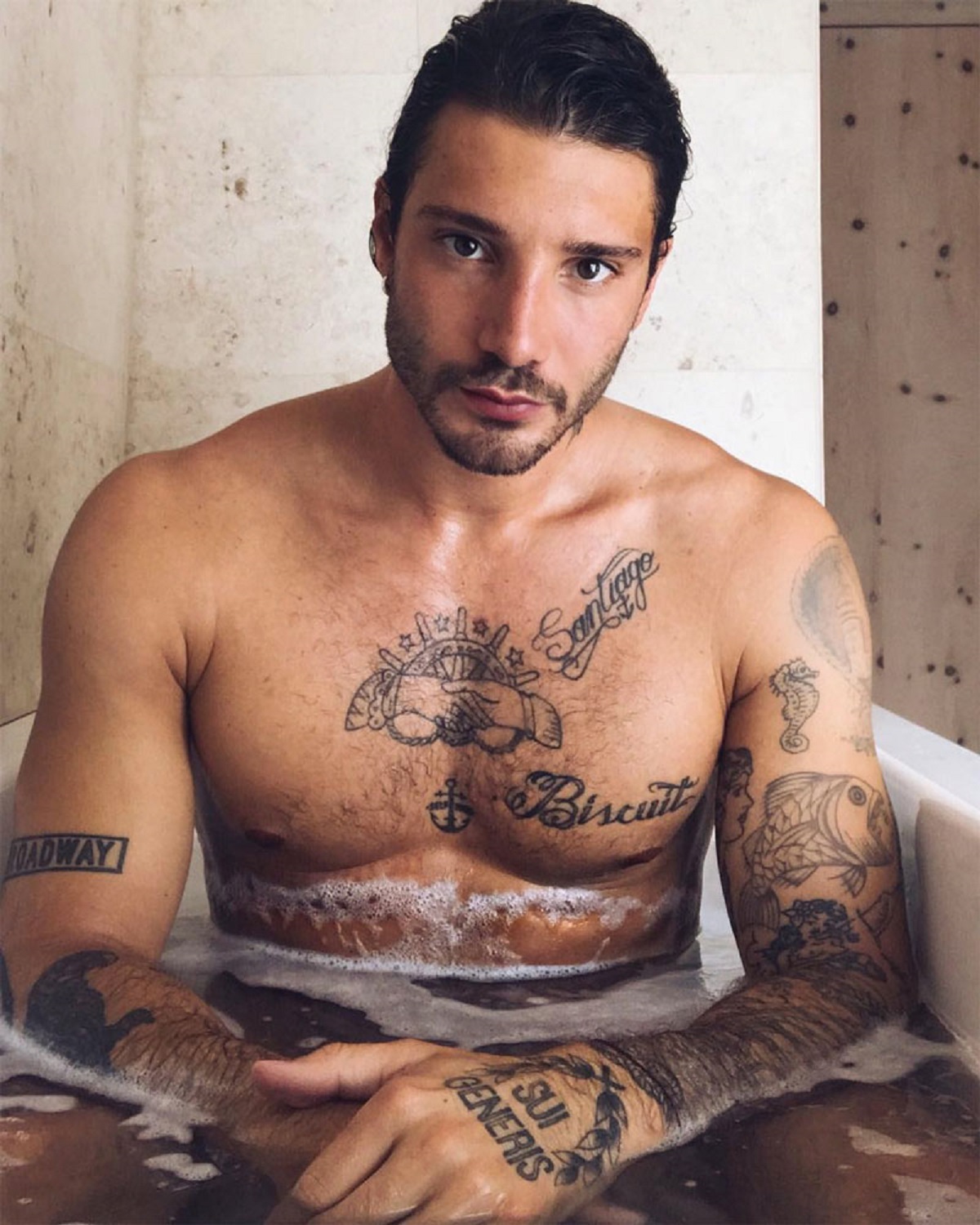 stefano de martino età altezza peso moglie figli fidanzate vita privata