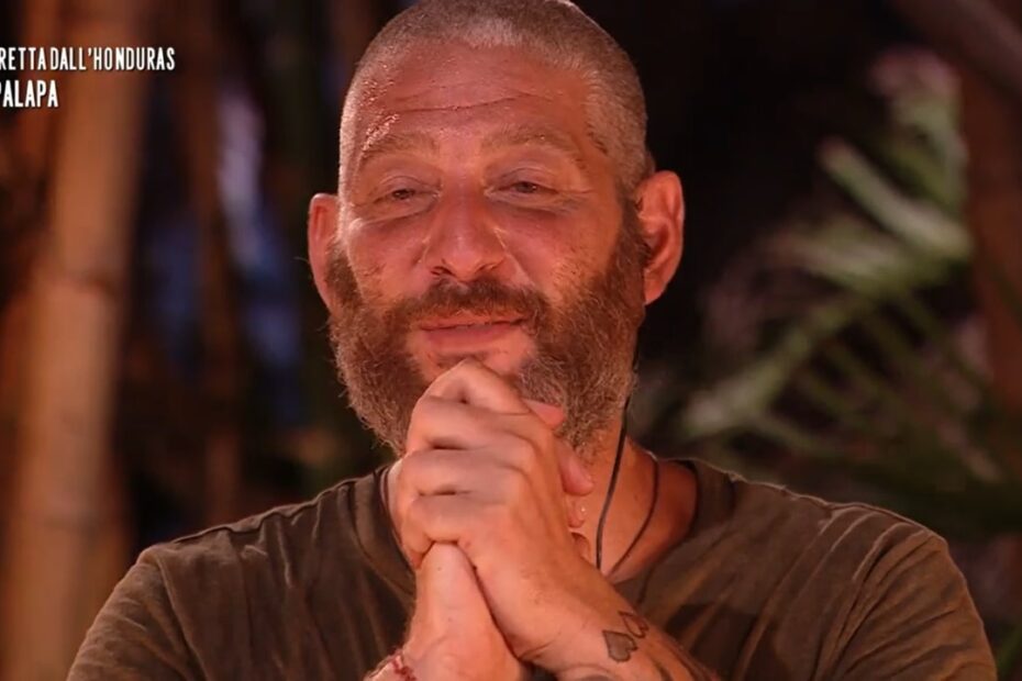 Edoardo Tavassi Sorpresa Isola dei Famosi