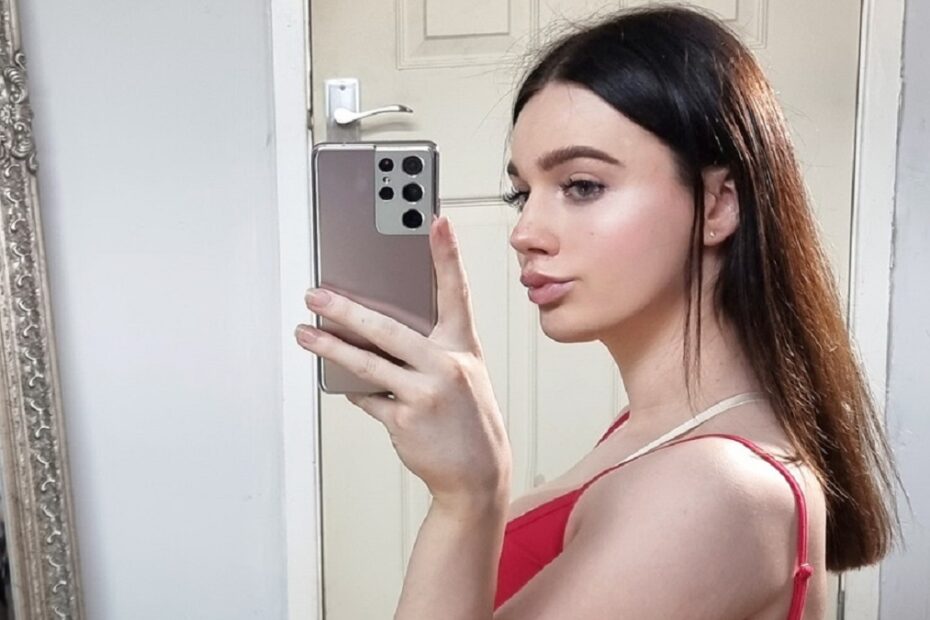 alexis healy unghie