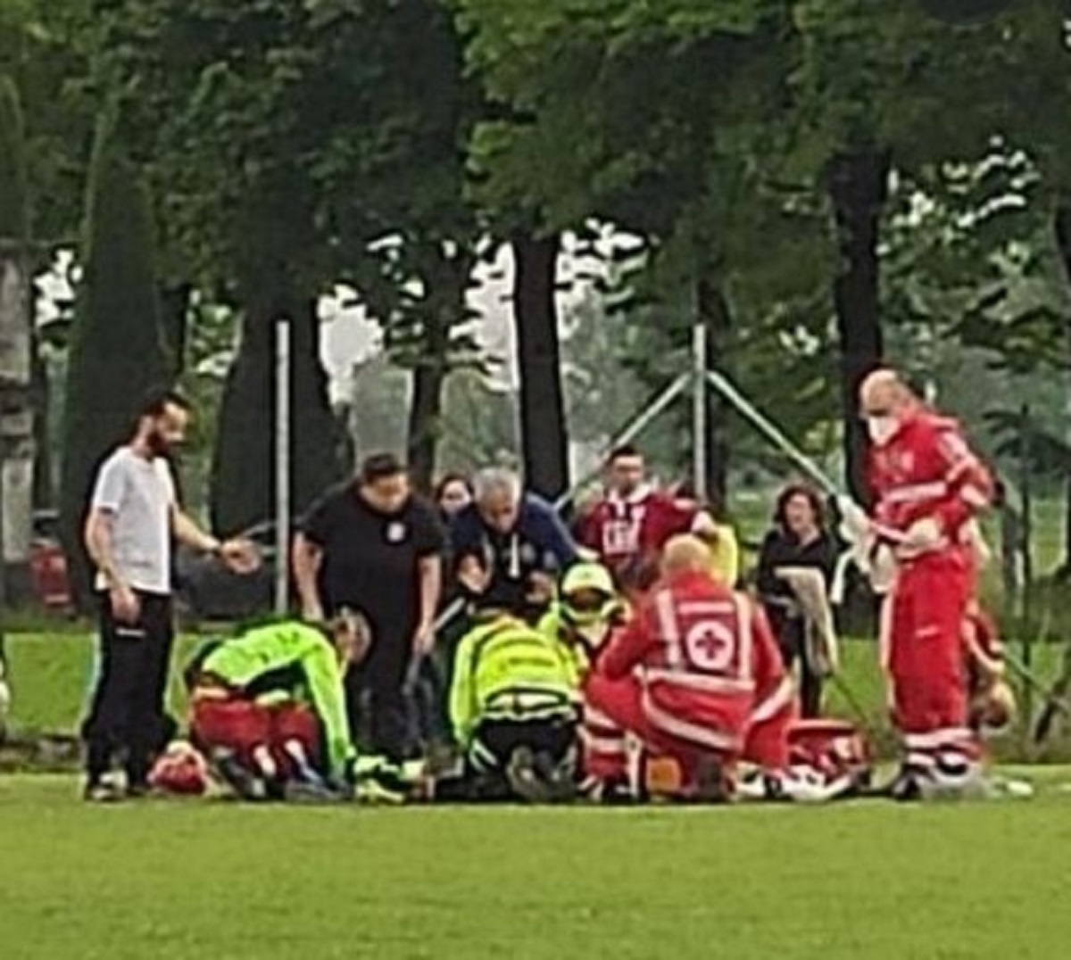  malore in campo muore Dimitri Roveri 