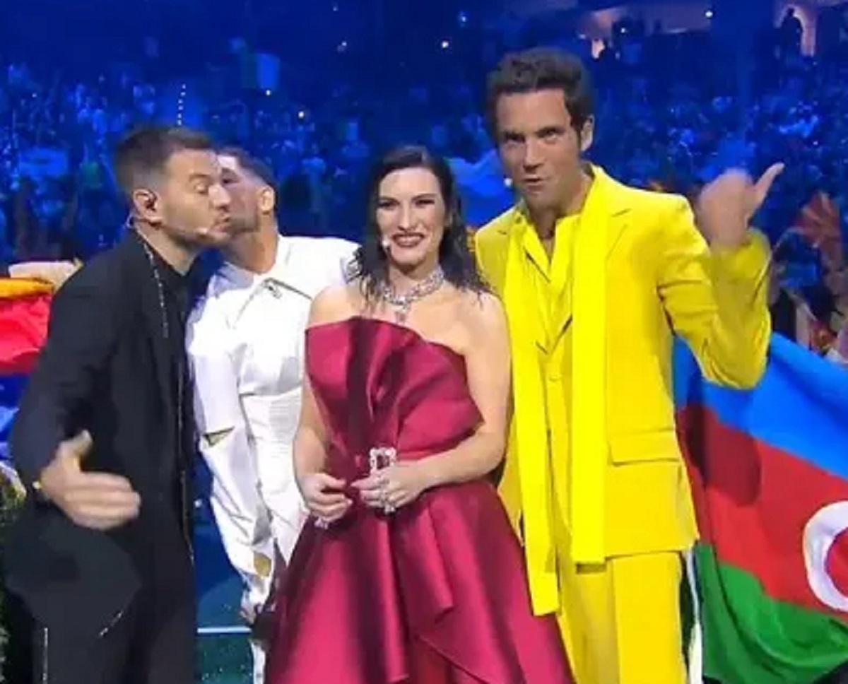 Eurovision 2022 gesto Michael Ben David bacio squalifica motivo