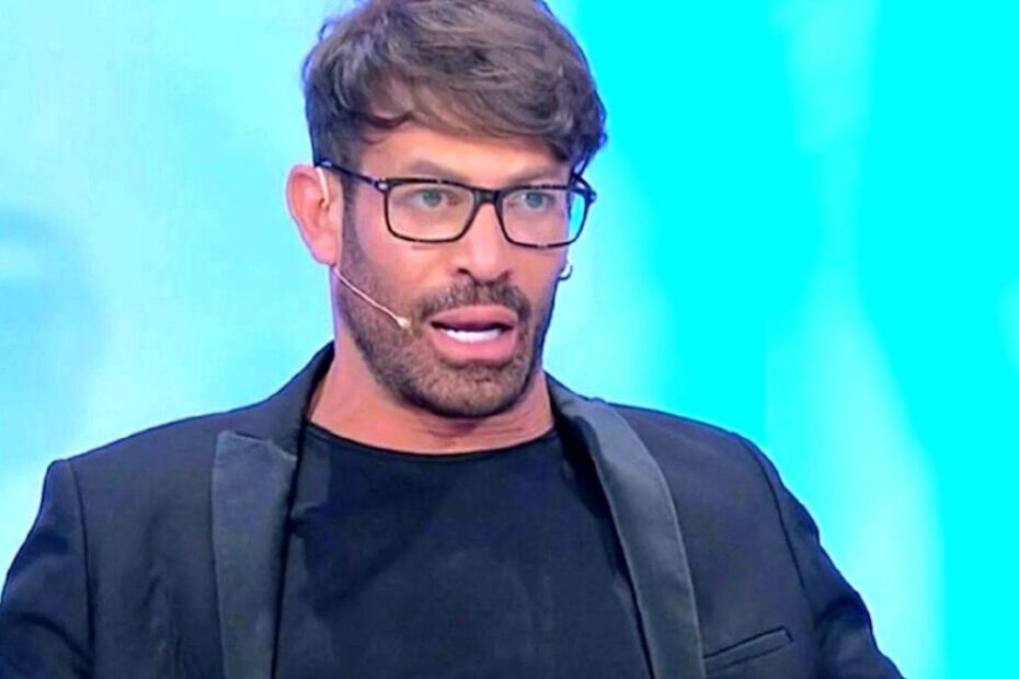 Riccardo Guarnieri e Ida Platano Gianni Sperti si schiera