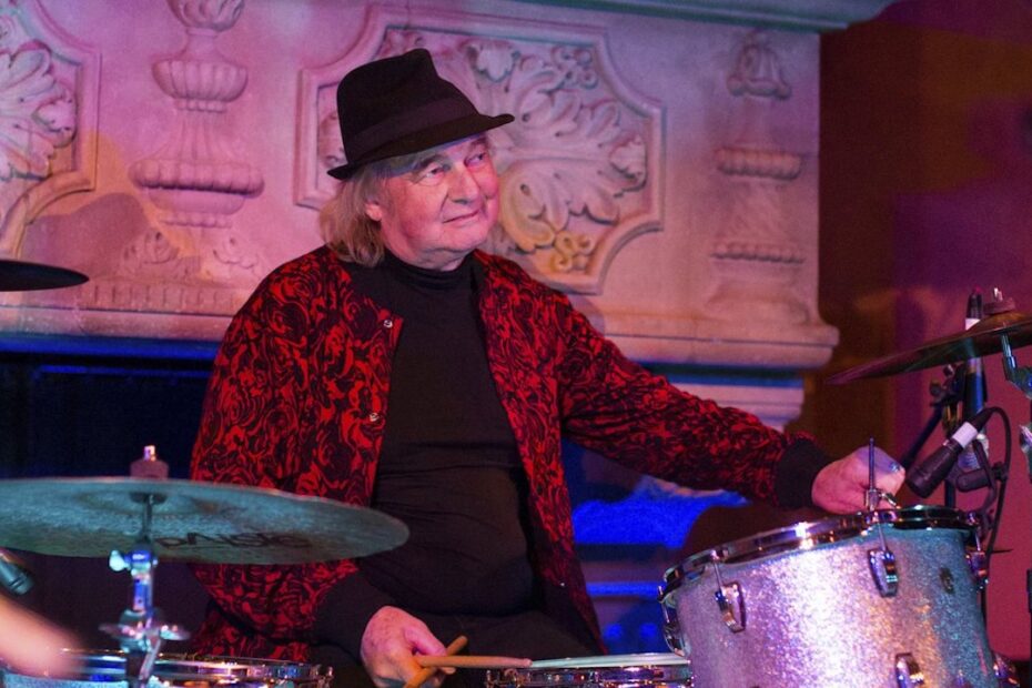 morto Alan White yes
