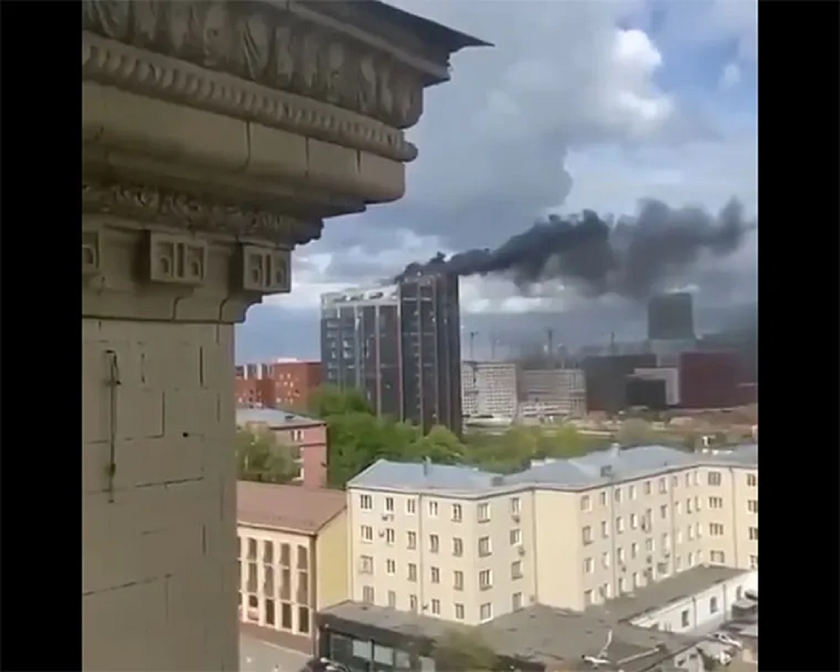 Incendio alla Dm Tower di Mosca