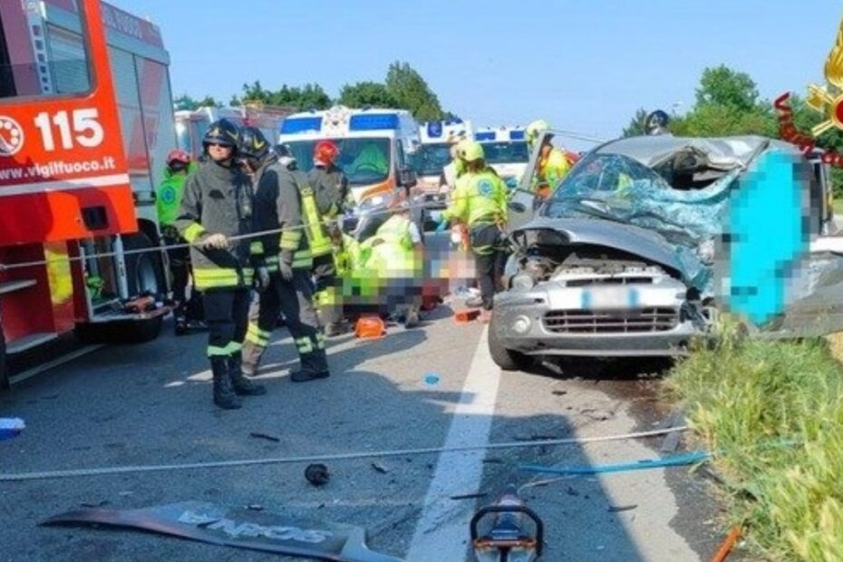 padova incidente morti feriti gravi