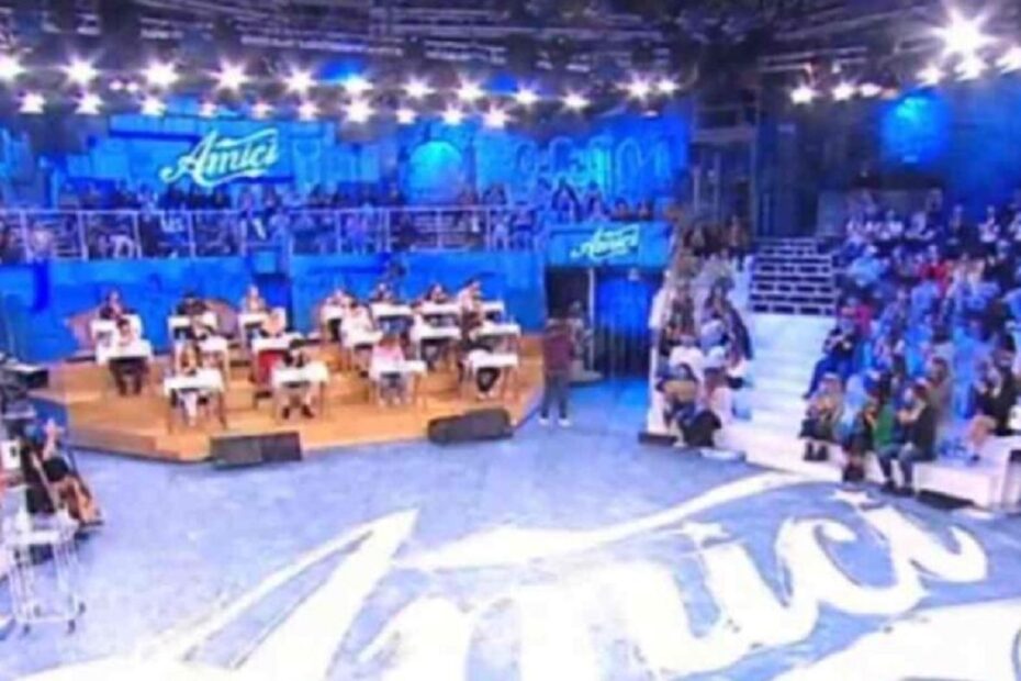 Amici 21, studio