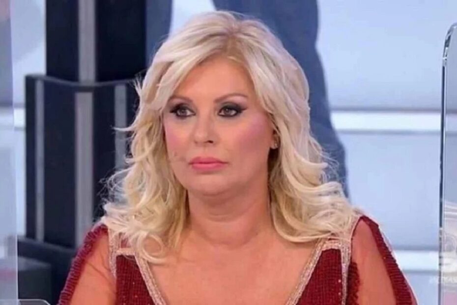 tina cipollari assente a uomini e donne