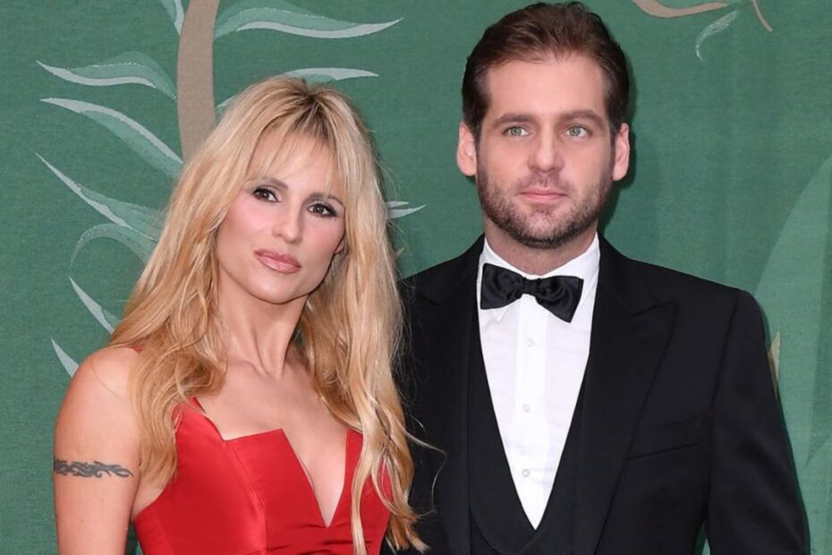 Michelle Hunziker Tomaso Trussardi