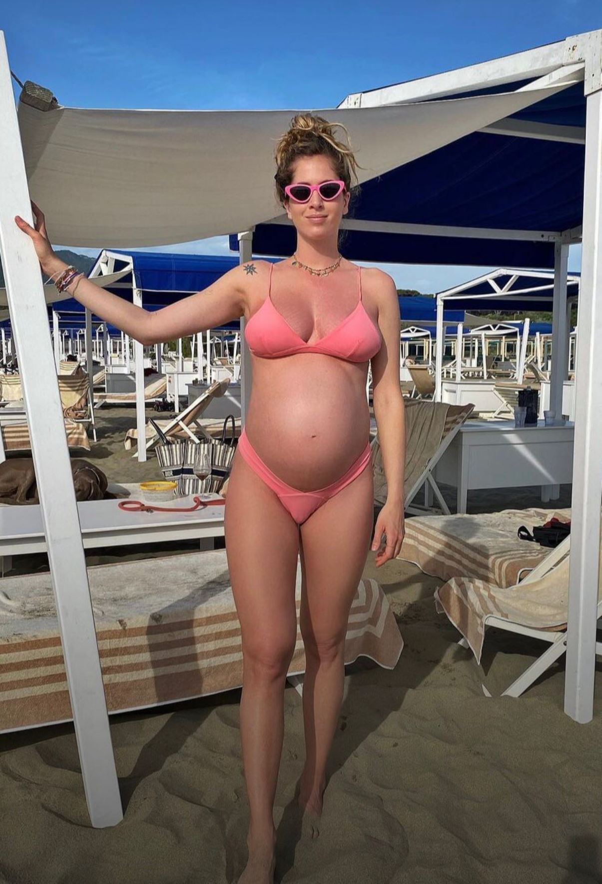 Francesca Ferragni incinta foto pancione mare