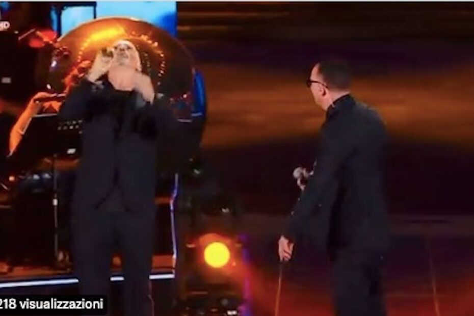 Il gesto di Eros Ramazzotti per Elena