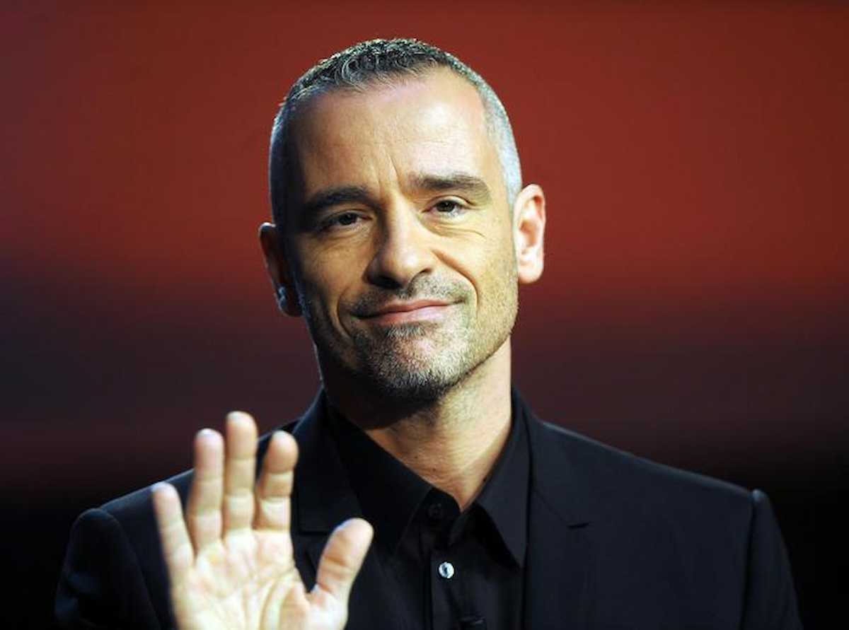 Il gesto di Eros Ramazzotti per Elena