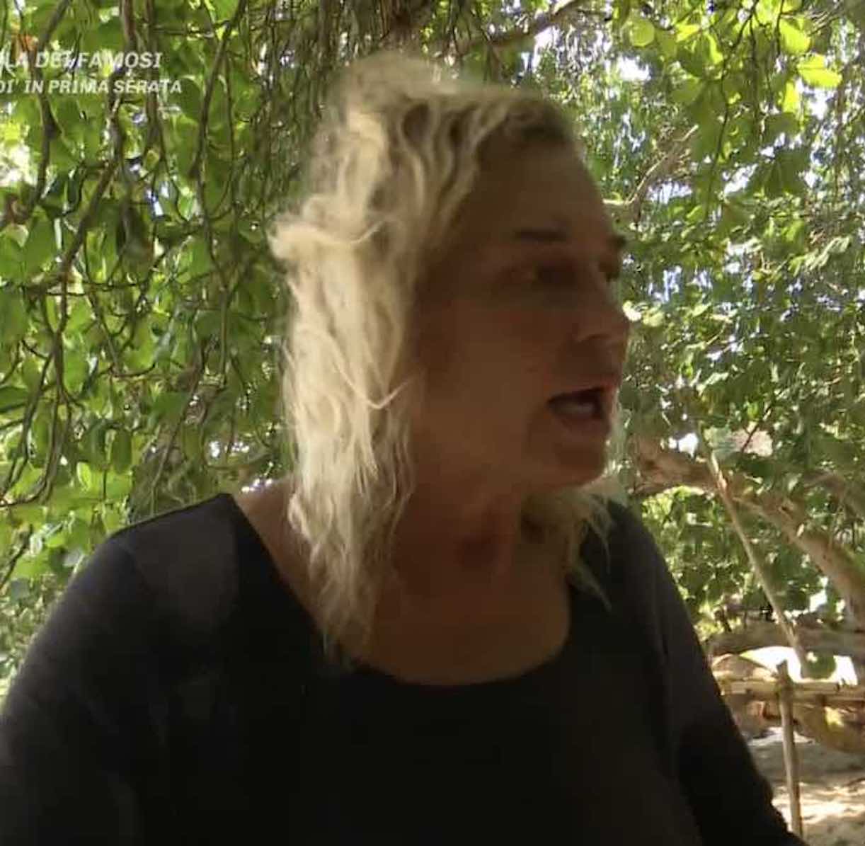lory del santo in crisi all’isola dei famosi