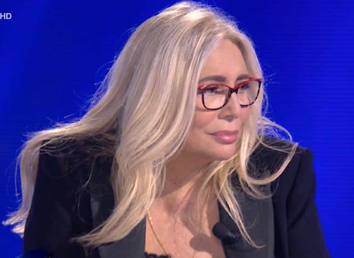 Mara Venier critiche pubblico una voce per padre pio