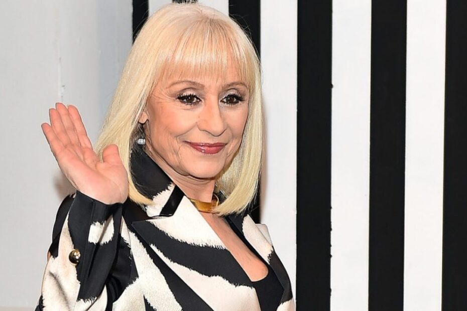 Raffaella Carrà Decisione Rai
