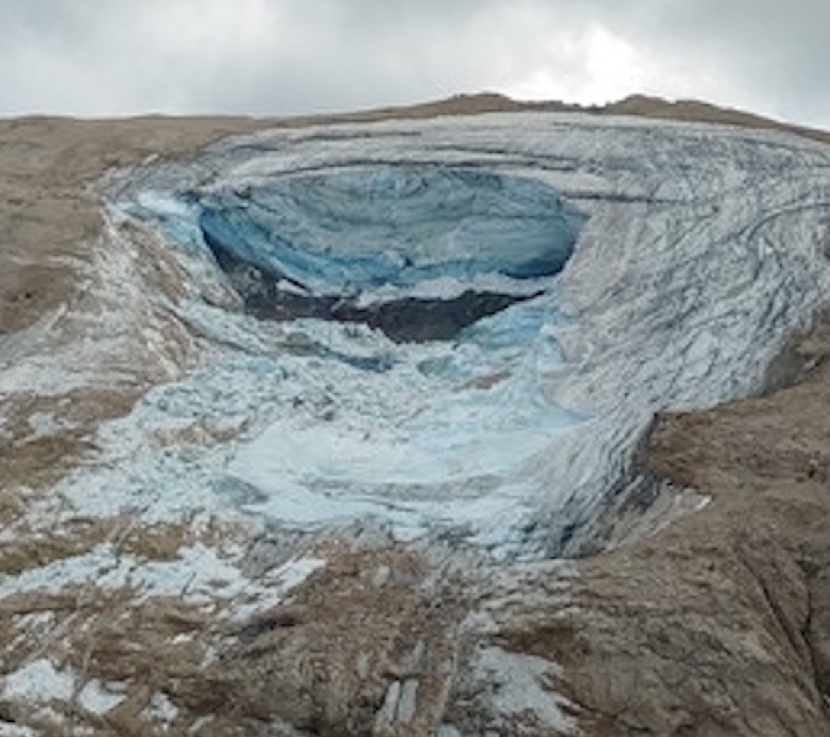 Difficile recuperare le vittima della Marmolada